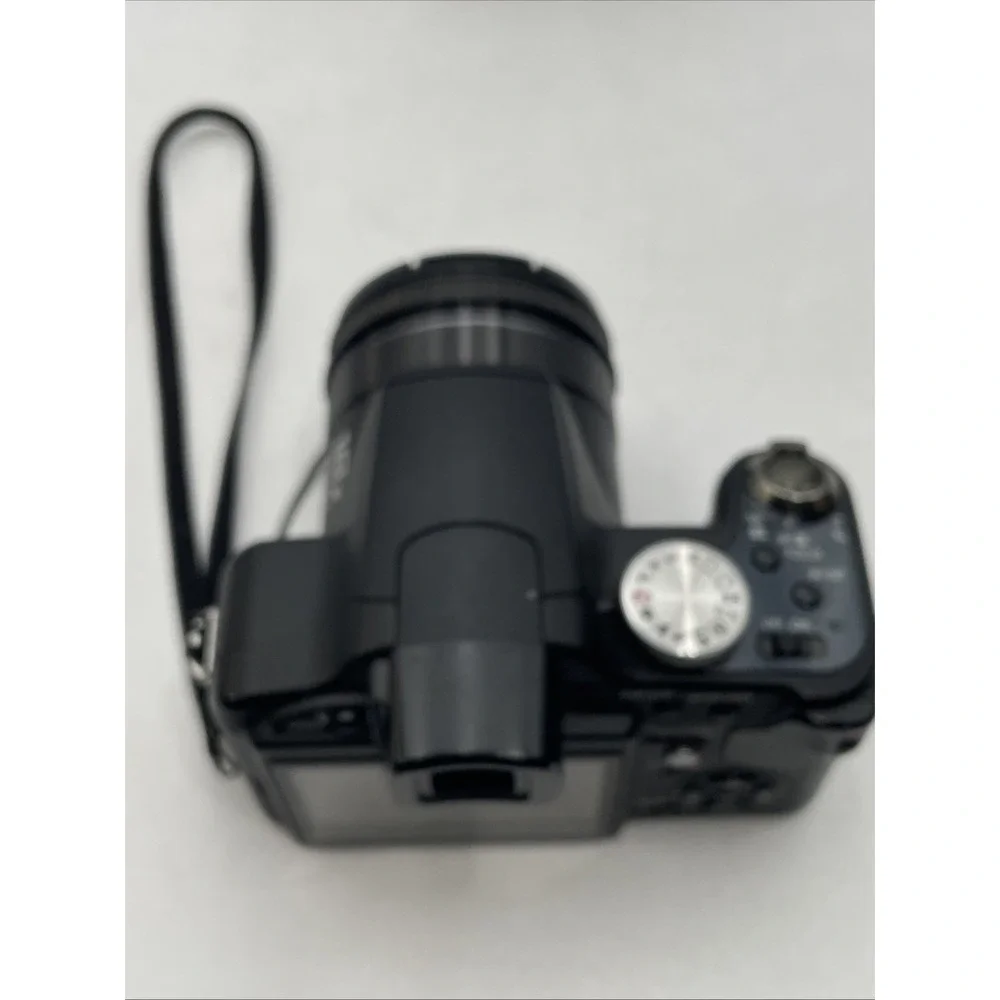 PANASONIC Lumix DMC-FZ28 Digital Camera 10MP / 18X Zoom+Battery+Charger+SD Card